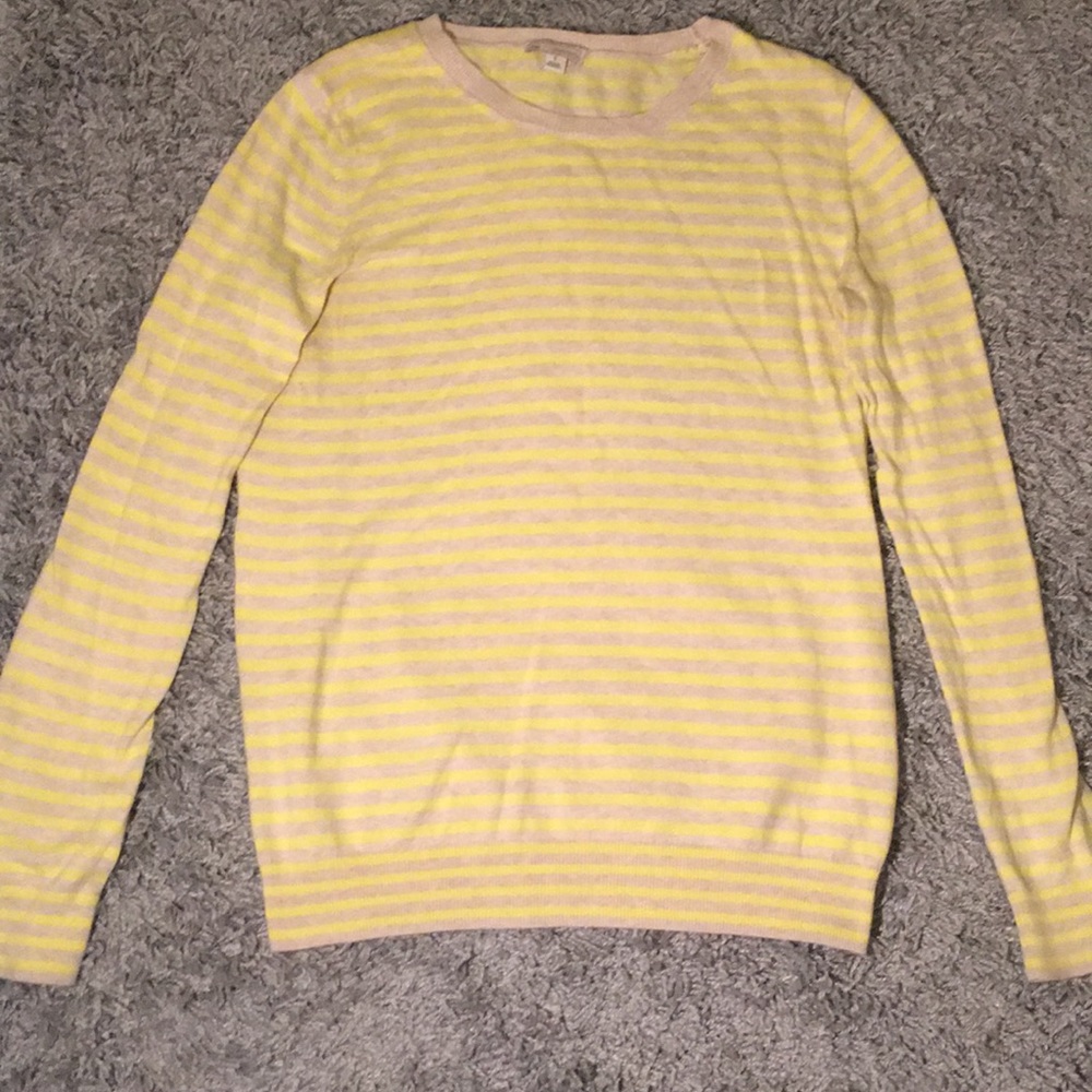 Yellow & tan stripped, lightweight, crew neck